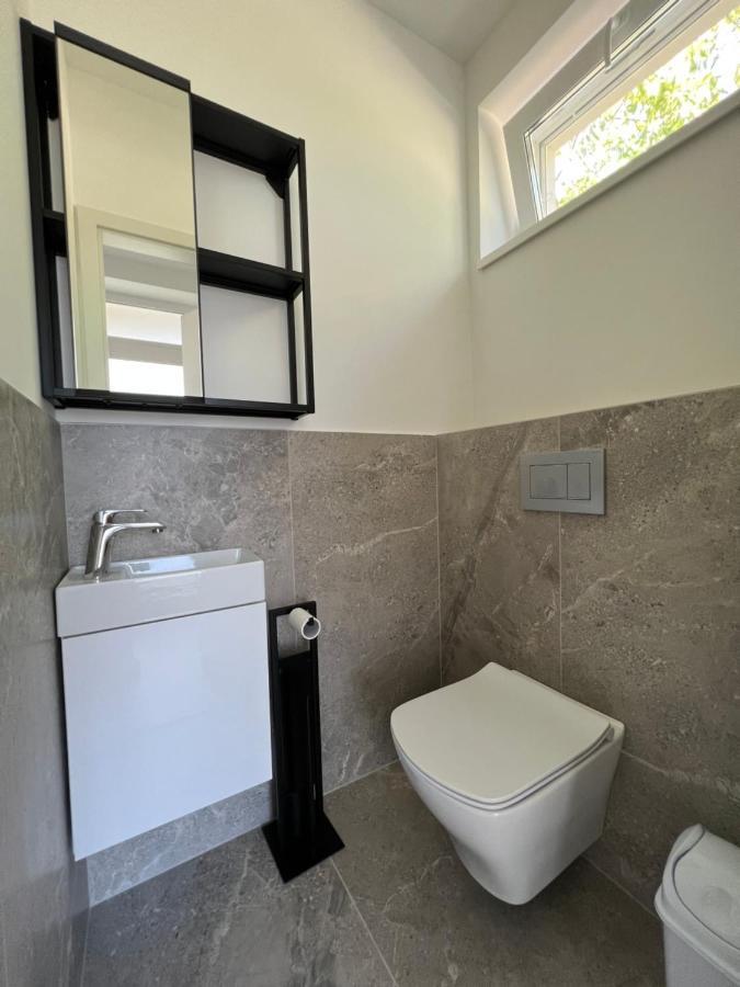 Beige Villa บาลาทอนเคเนเช ภายนอก รูปภาพ